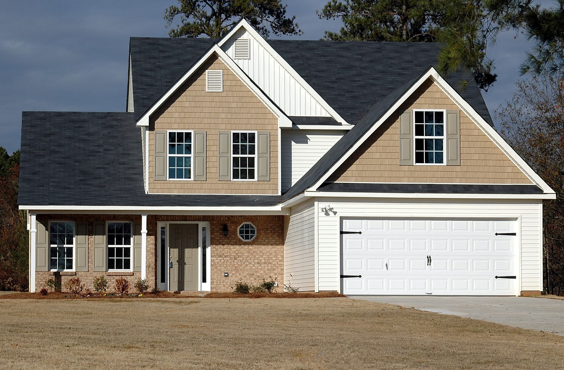 Garage door repair in Leland, NC