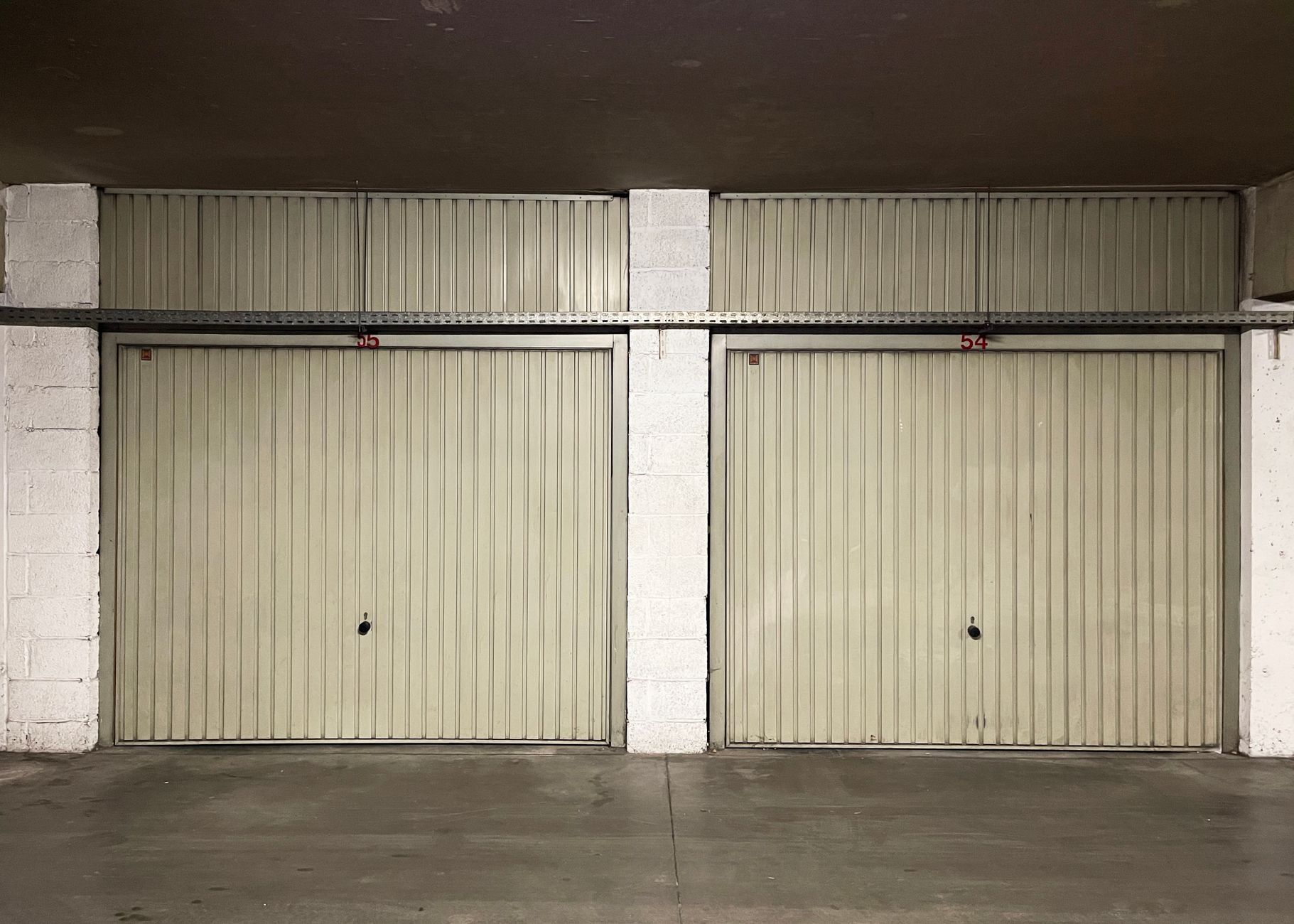 Contact Wilmington Garage Door Pros for garage door repair in Wilmington, NC